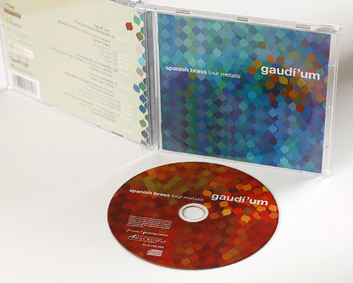 <b>GAUDÍ'UM</b>